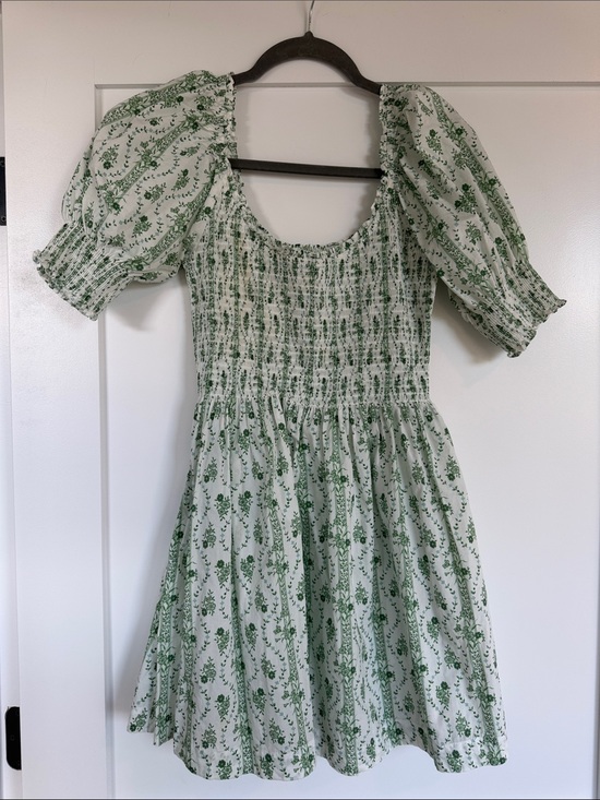 Hill House Dresses & Skirts - Hill House Smocked Puff-Sleeve Mini Dress in White & Green